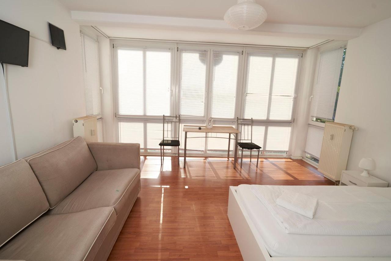Bnb Potsdamer Platz - Rooms & Apartments Берлін Екстер'єр фото