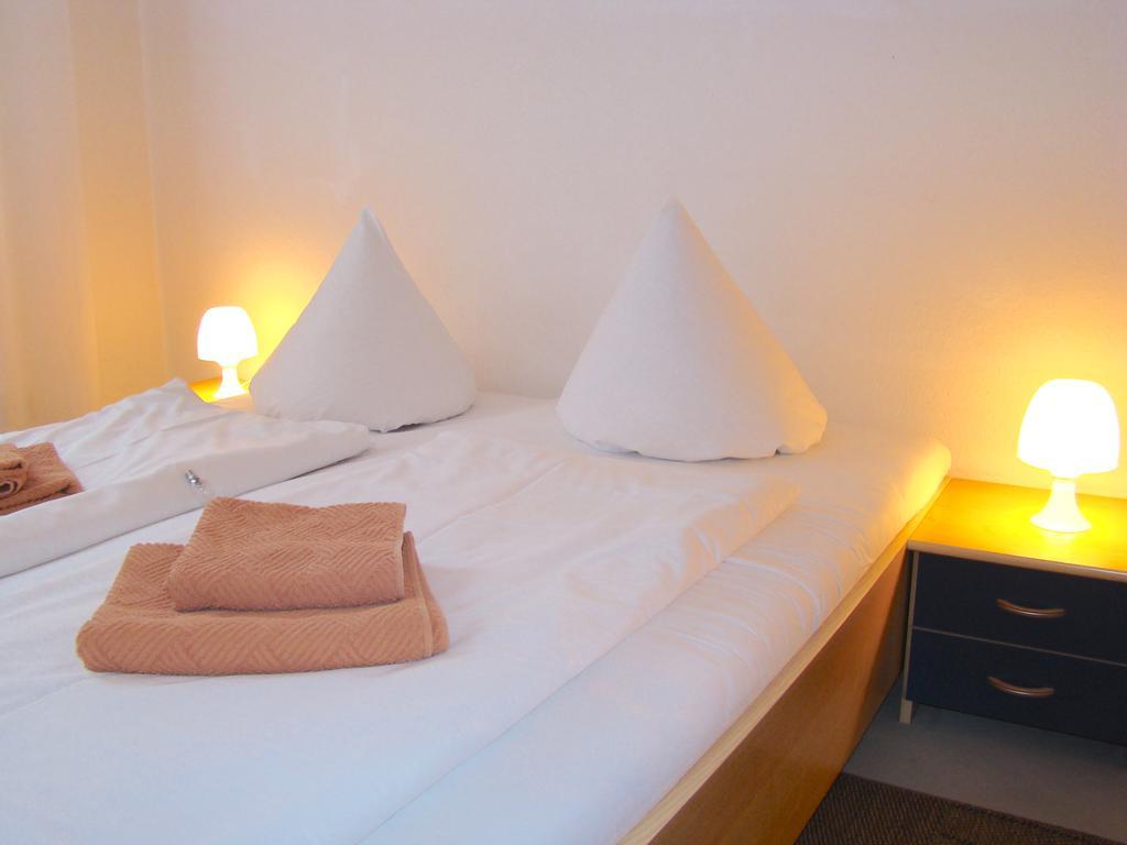 Bnb Potsdamer Platz - Rooms & Apartments Берлін Екстер'єр фото